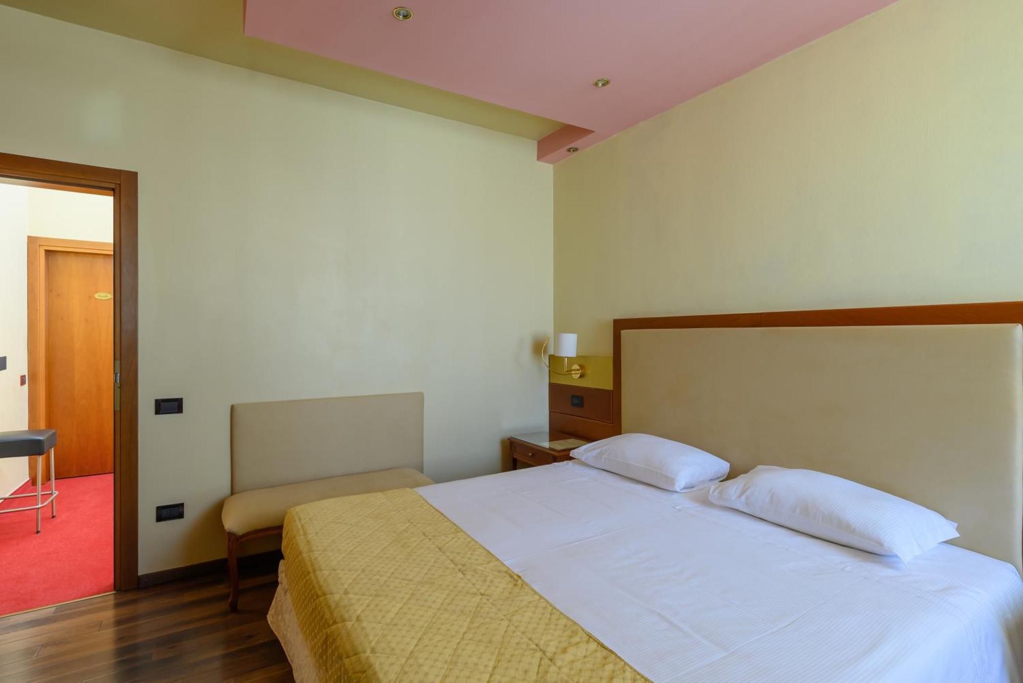 Diamantino Town House 3* Padova
