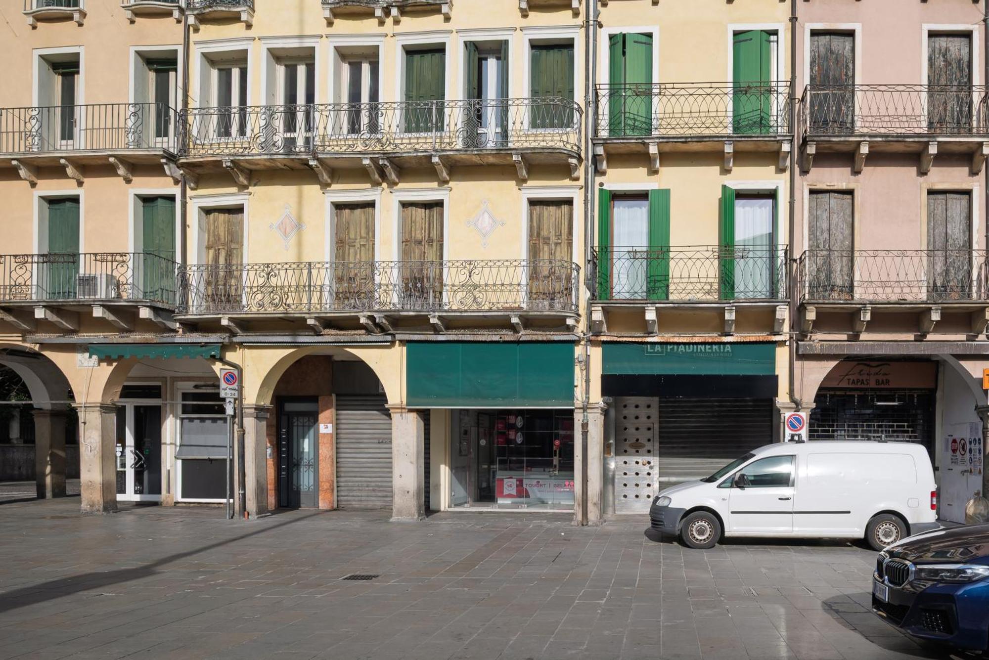 Diamantino Town House