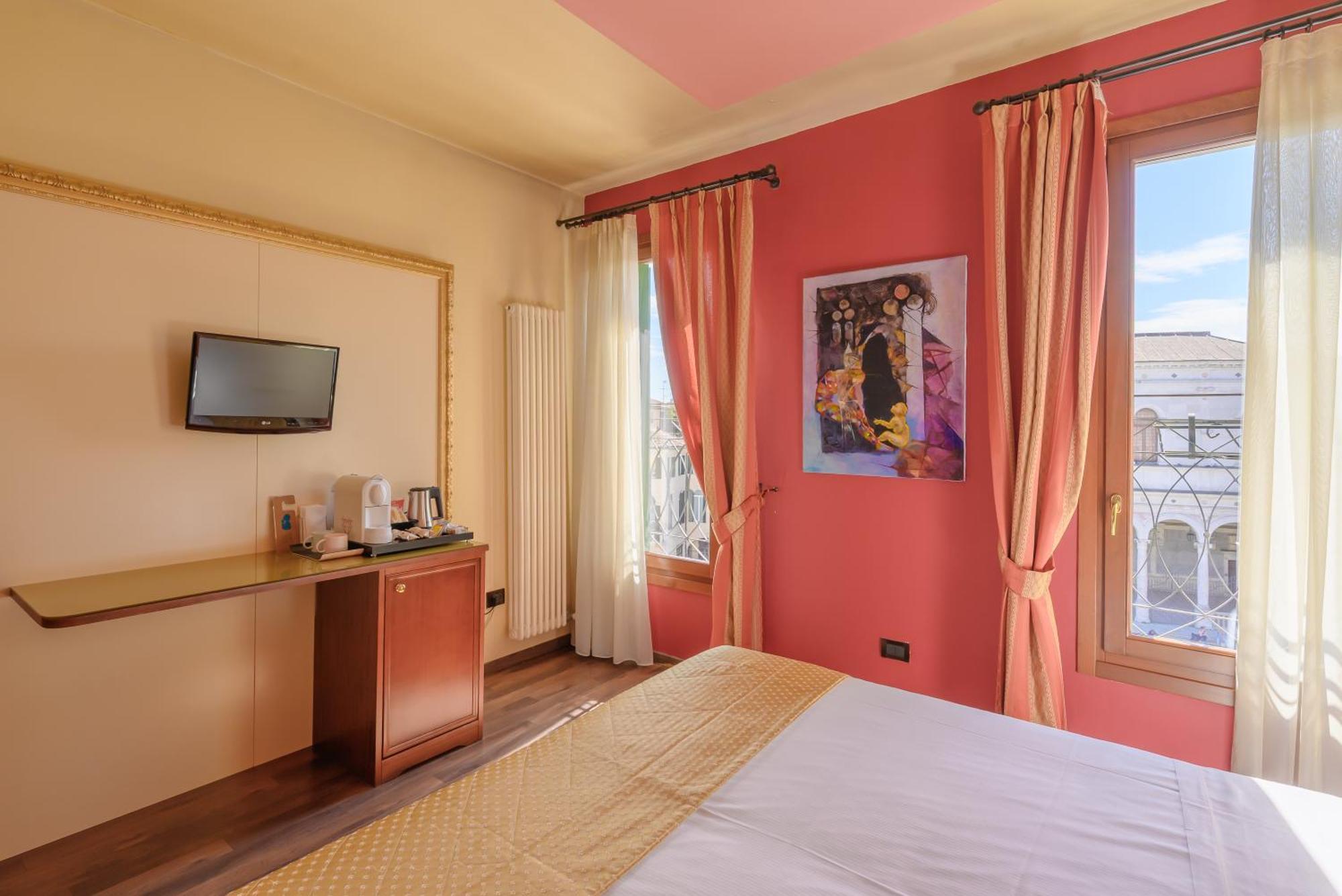 Diamantino Town House 3* Padova