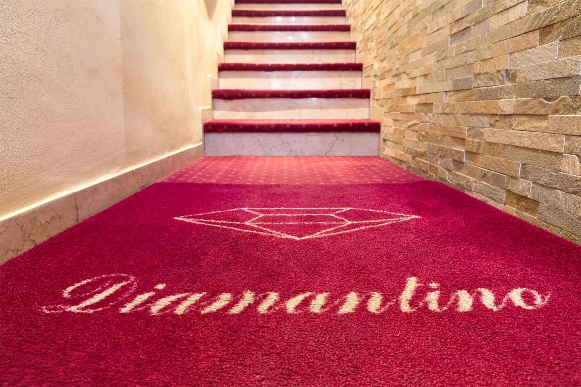 Diamantino Town House 3* Padova
